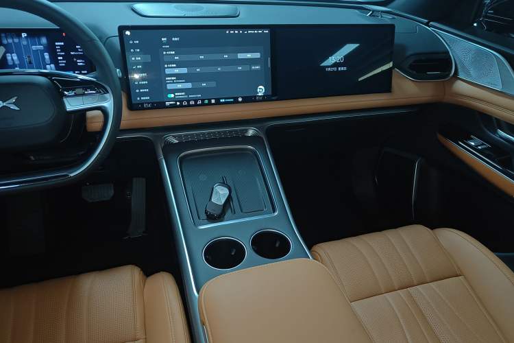 Used XPeng G9 2024 570 Pro
