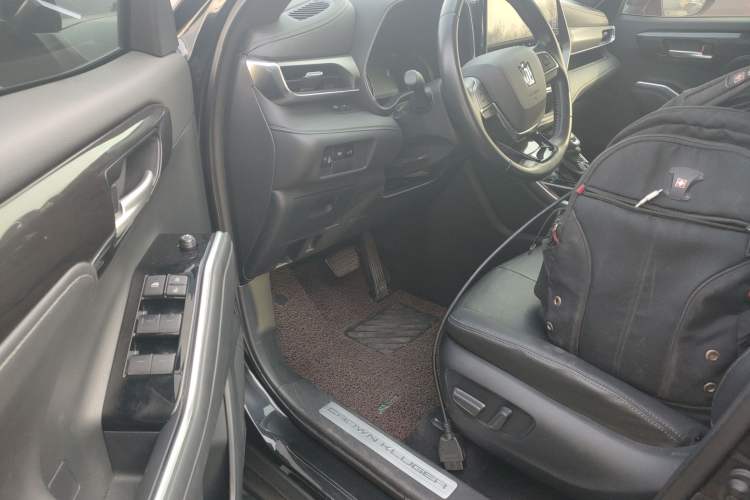 Used Toyota Crown Kluger 2022 2.5L HEV Four-Wheel Drive Luxury Edition
