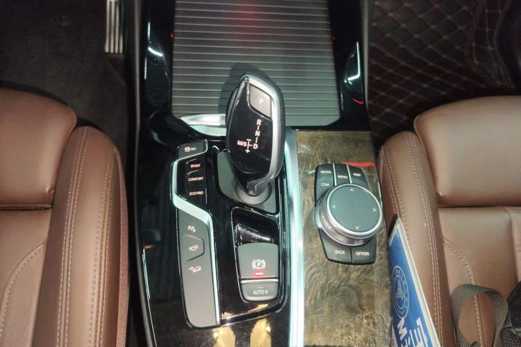 Used BMW X3 2020 xDrive30i Luxury Model with M Sport Package
