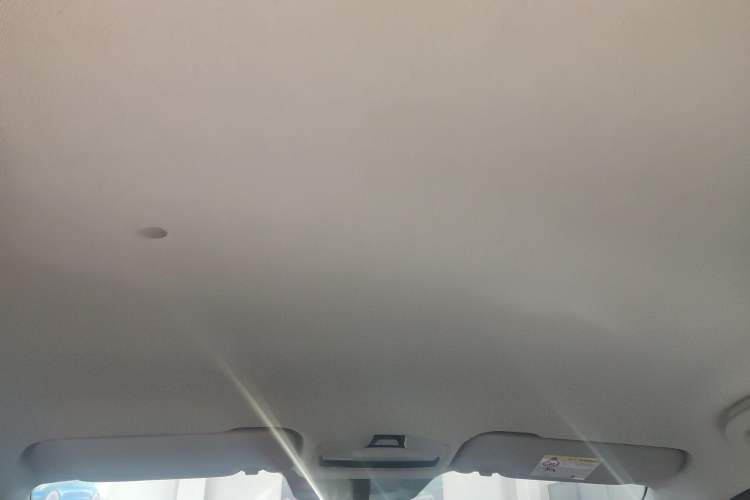 Used Geometry E Firefly 2024 301km Flowing Light
