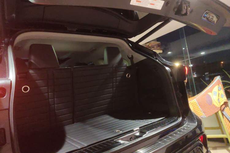 Used Toyota Highlander 2022 Dual-Engine 2.5L Four-Wheel Drive Prestige Version 7 Seats
