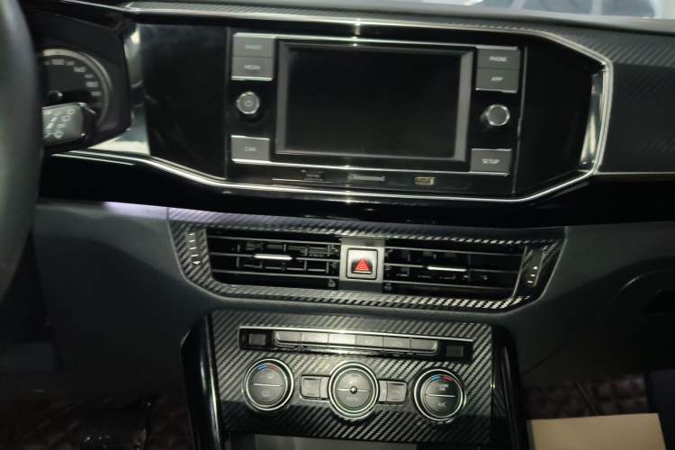 Used Volkswagen Tayron 2019 330TSI Two-Wheel Drive Luxury Model China VI Standard
