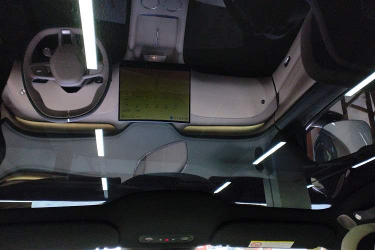 Used  YU7 2025 Ultra-Long Range Rear-Wheel Drive Version