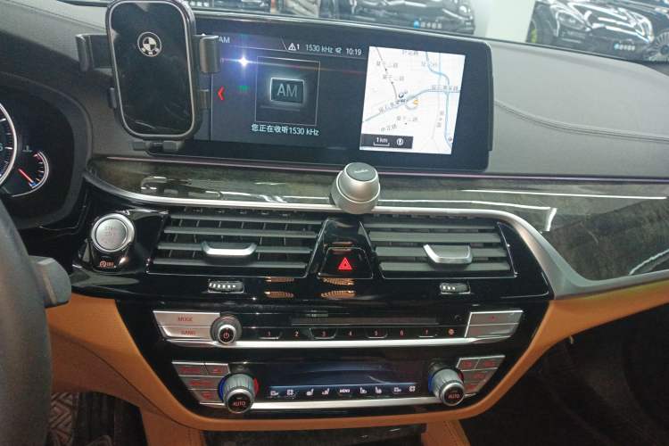 Used BMW 5 Series 2018 Restyled 530Li Luxury Edition M Sport Package