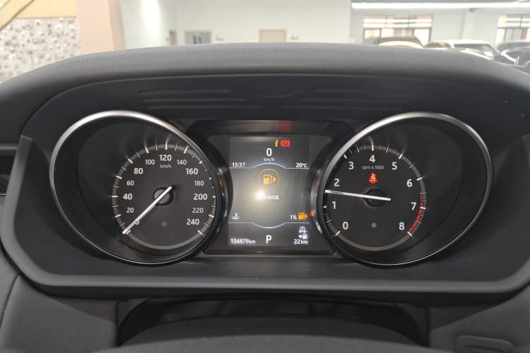 Used Land Rover Discovery 2018 3.0 SC V6 SE