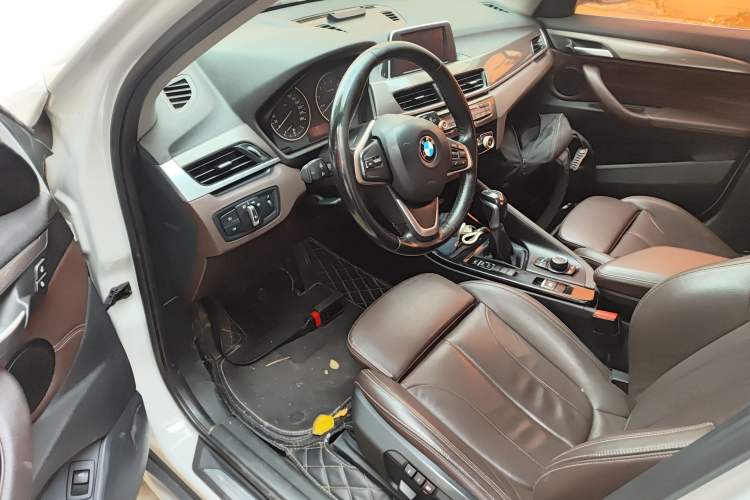 Used BMW X1 2018 sDrive18Li Luxury Model
