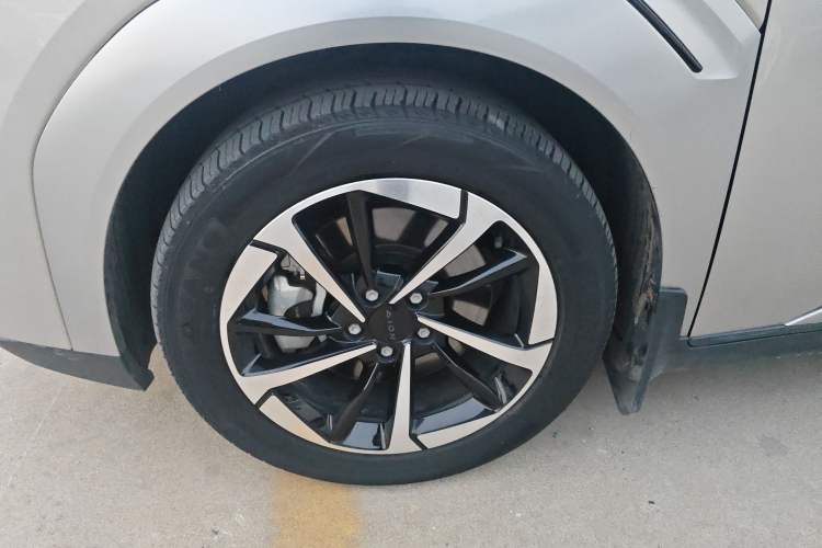 Used AION Y 2023 Younger Star Edition
