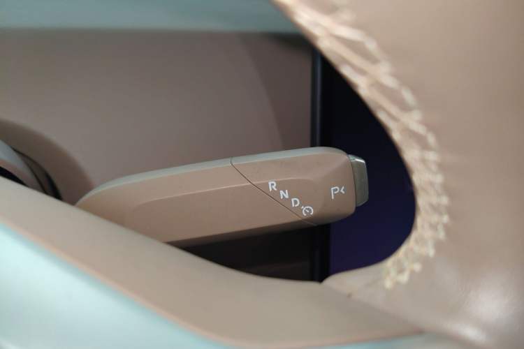 Used  07 2024 Max Extended-Range Edition
