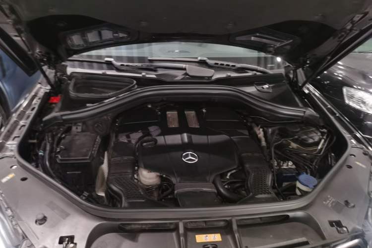 Used Mercedes-Benz M-Class 2015 ML 320 4MATIC