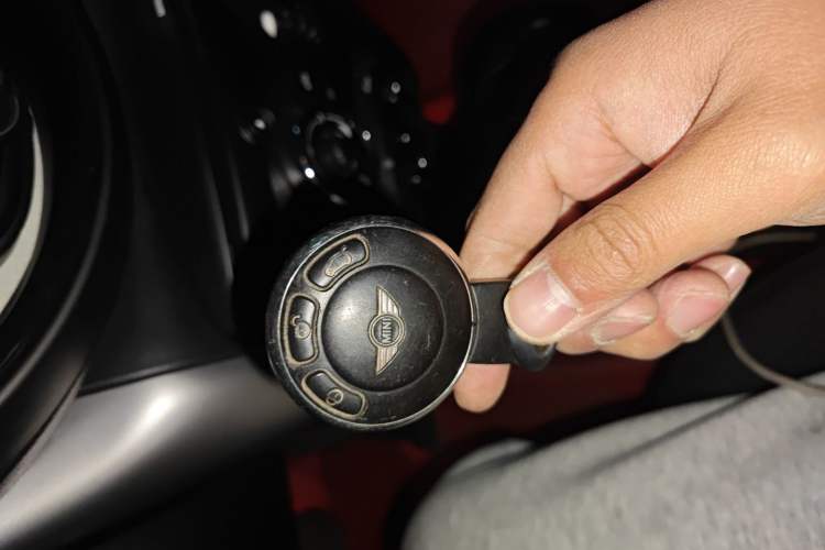 Used  Countryman 2011 1.6L ONE
