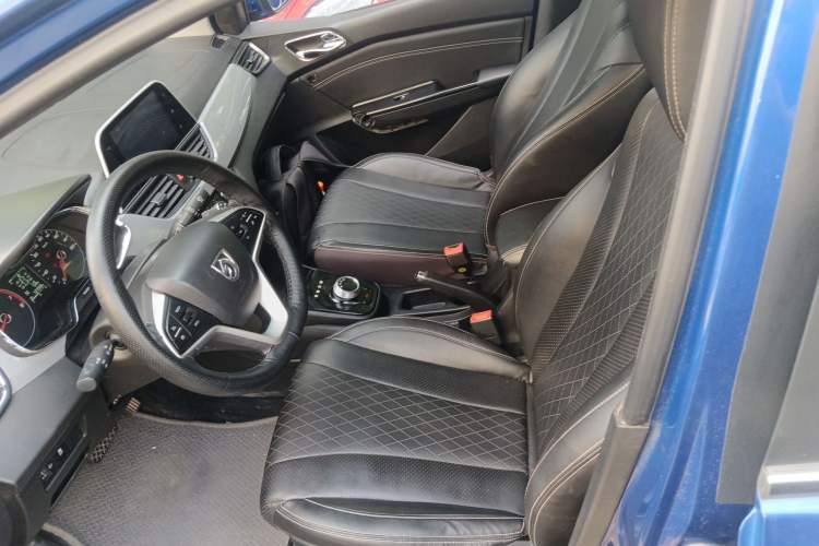 Used Baojun 310W 2018 1.5L Automatic Luxury Version China V
