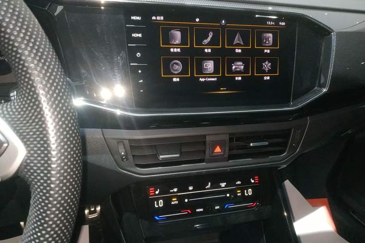 Used Volkswagen Tayron X 2020 330TSI Two-Wheel Drive Luxury Smart Connectivity Version
