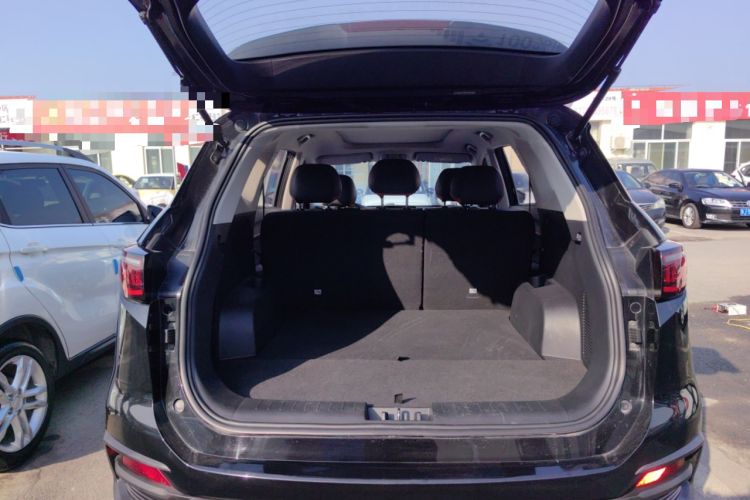 Used SOL X8 2021 300T DCT Luxury Smart Connect Edition 5 Seats