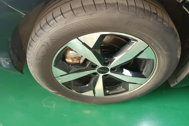 Used Zeekr 001 2023 WE Edition 100 kWh