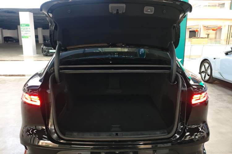 Used VOYAH PASSION 2023 Four-Wheel Drive Long-Range Version
