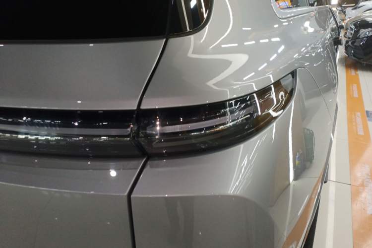 Used Li Auto L9 2024 Ultra Model
