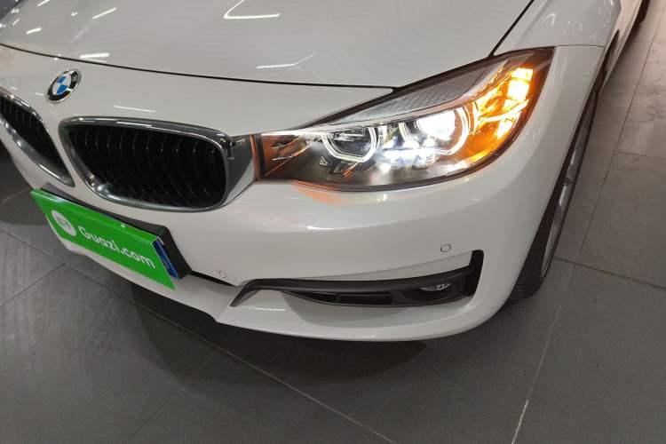 Used BMW 3 Series GT 2019 320i Sport Edition
