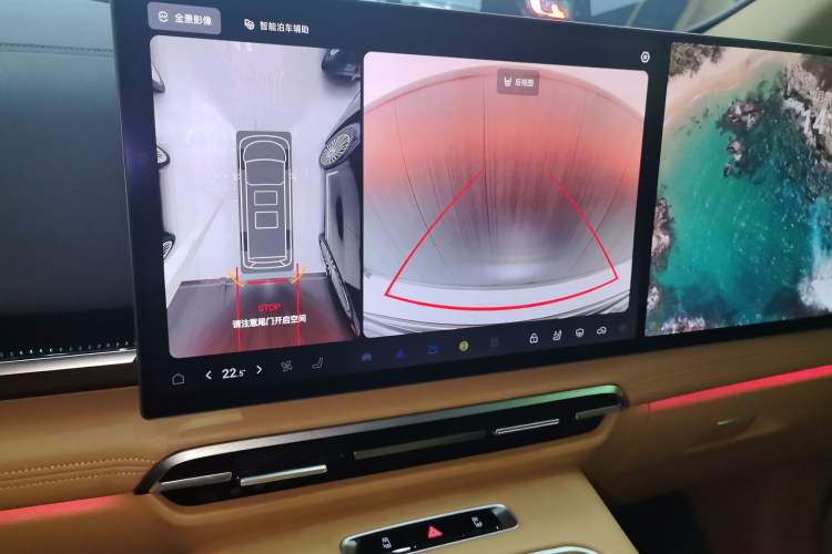 Used VOYAH Dream 2025 PHEV Four-Wheel-Drive Flagship Kunpeng Edition
