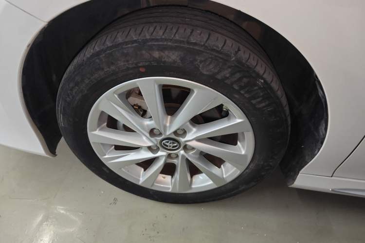 Used Toyota Camry 2023 2.0G Luxury Edition
