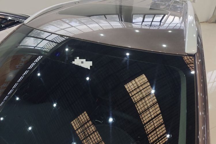 Used Mitsubishi Outlander 2019 2.4L 4x4 Zhi Xiang Edition 7 Seats China V Emission Standard
