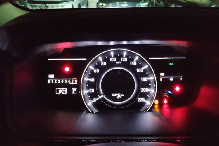 Used Honda Elysion 2016 2.4L Luxury Edition
