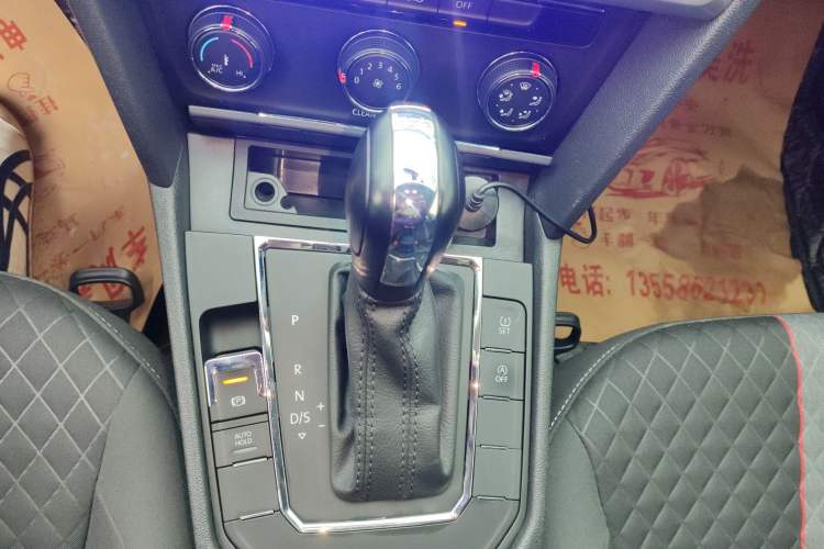 Used Volkswagen Lamando 2019 230TSI DSG Vision Edition China VI Standard
