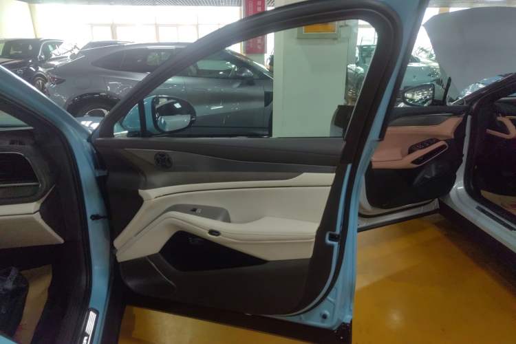 Used Denza N7 2024 630 All-Wheel Drive Intelligent Driving Ultra Version
