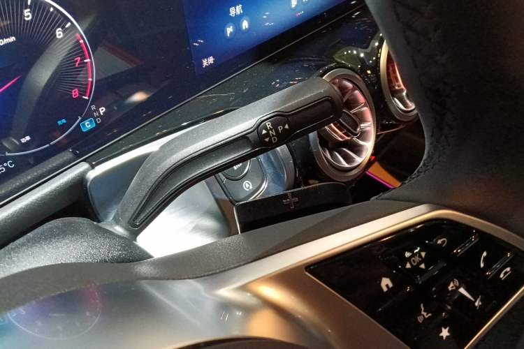 Used Mercedes-Benz GLB 2024 Refresh GLB 220 Dynamic Edition