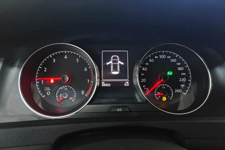 Used Volkswagen Golf 2018 230TSI Automatic Comfort Model
