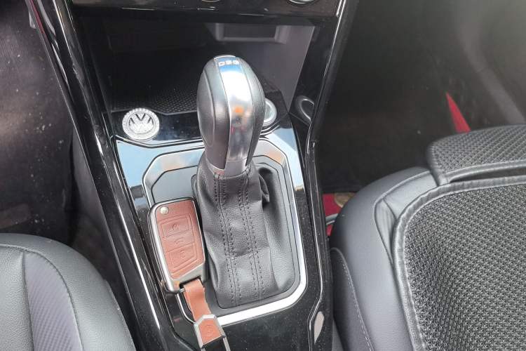 Used Volkswagen T-ROC 2020 280TSI DSG Two-Wheel Drive Comfort Version
