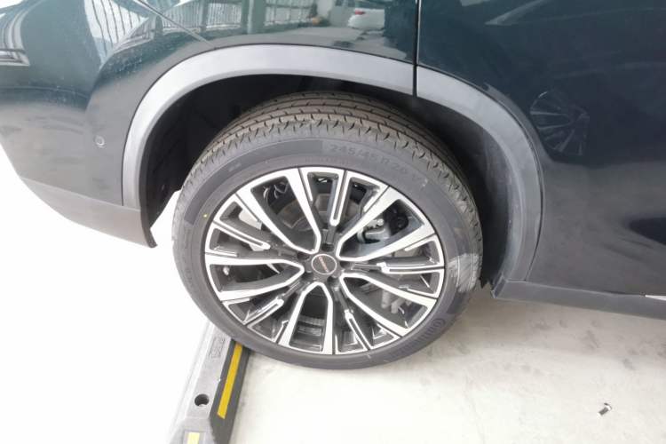 Used  Lingyun 2023 400T Four-Wheel Drive Star Prestige Edition