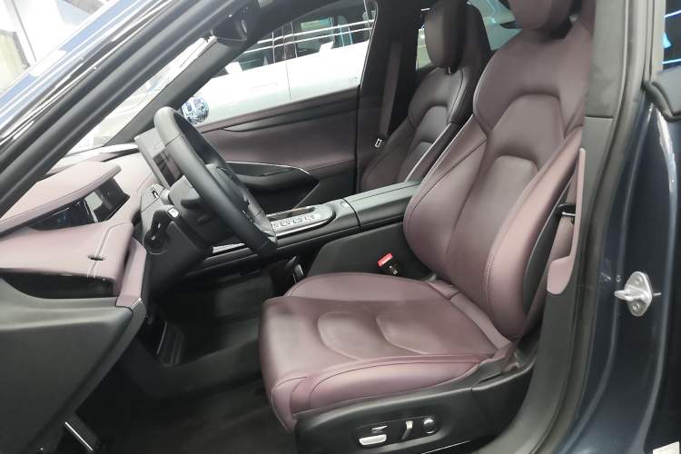 Used  SU7 2024 Four-Wheel Drive Ultra-Long Range Advanced Intelligent Driving Max Edition