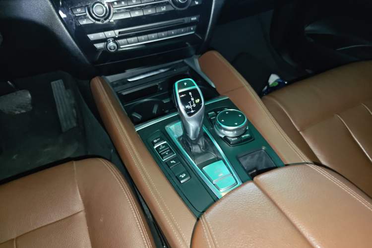 Used BMW X6 2015 xDrive35i Luxury Edition
