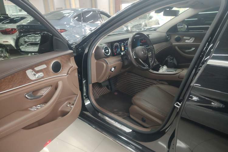 Used Mercedes-Benz E-Class New Energy 2022 Restyled E 350 e L Plug-in Hybrid Sedan