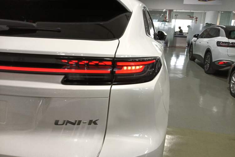 Used Changan UNI-K 2021 2.0T Prestige Edition