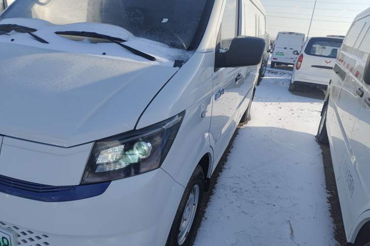 Used Dongfeng Yufeng EM27 2024 EM27L BYD CATL 41.86 kWh
