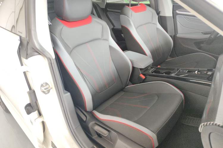 Used Volkswagen Lamando 2023 Lavida L 280TSI DSG Cool & Spicy Edition
