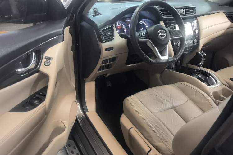 Used Nissan X-Trail 2017 2.0L CVT Comfort Edition 2WD
