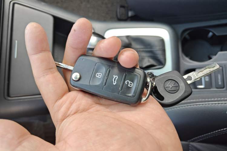 Used Volkswagen Tiguan 2017 300TSI Automatic Two-Wheel Drive Silk Road Comfort Edition
