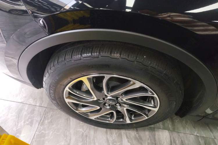 Used Lincoln Corsair 2021 2.0T Two-Wheel-Drive Luxury Edition