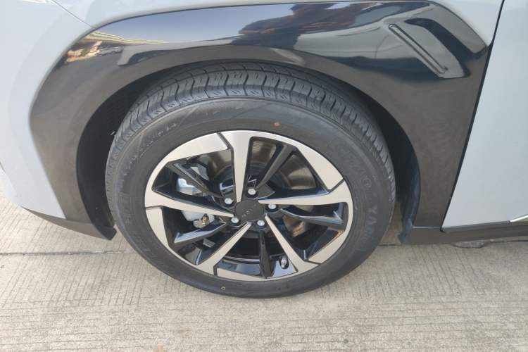 Used AION Y 2023 Plus 510 Smart Edition
