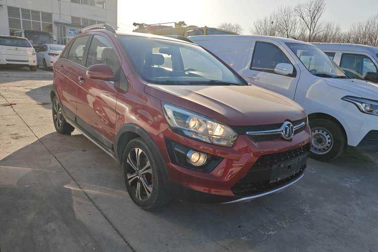 Used BAIC Senova X25 2015 1.5L Manual Elite Model
