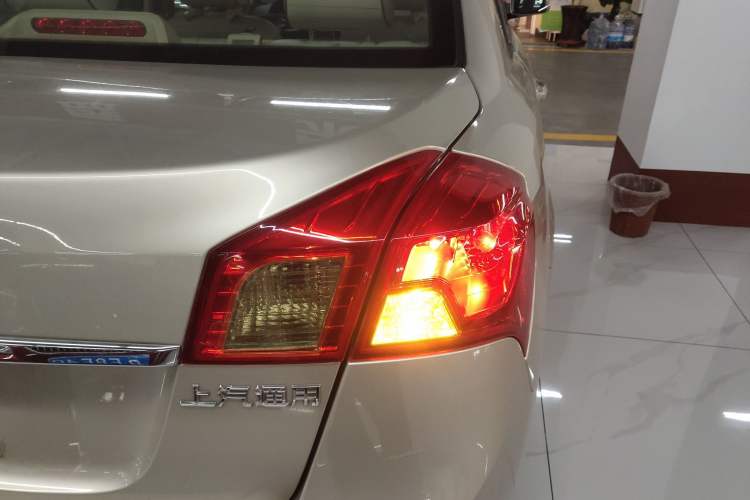 Used Buick Excelle 2015 1.5L Automatic Classic Model
