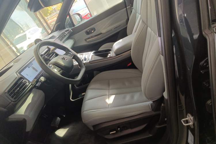 Used Nio ES8 2020 580 km Signature Edition 7-Seater Version
