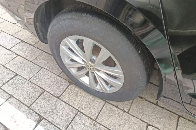 Used Volkswagen Bora 2016 1.6L Automatic Fashion Model
