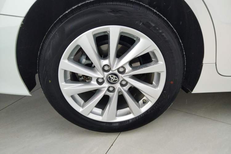 Used Toyota Camry 2021 2.0G Luxury Edition
