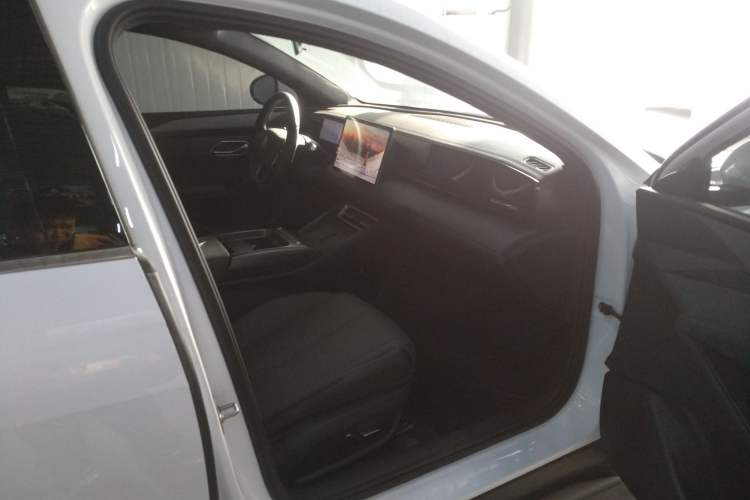 Used BYD Qin L 2025 EV 545KM Beyond Version
