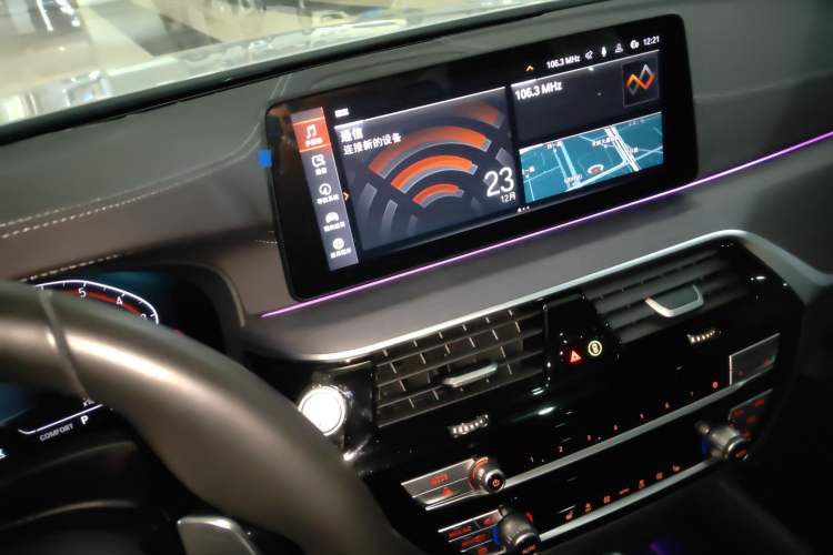 Used BMW 5 Series 2022 Second Facelift 530Li Leading Edition M Sport Package
