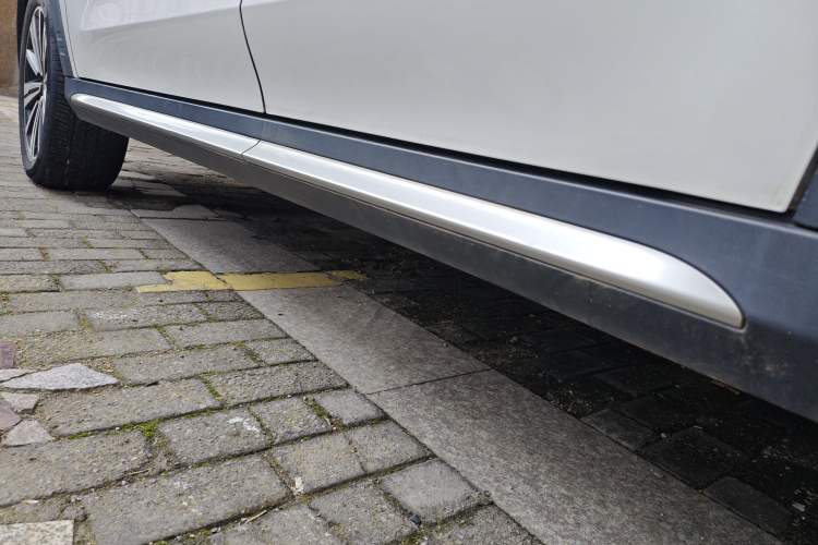 Used Roewe RX5 2019 20T Two-Wheel Drive Automatic Ali Smart Connectivity Platinum Edition
