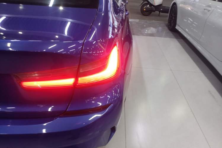 Used BMW 3 Series 2021 Restyled 325Li M Sport Package
